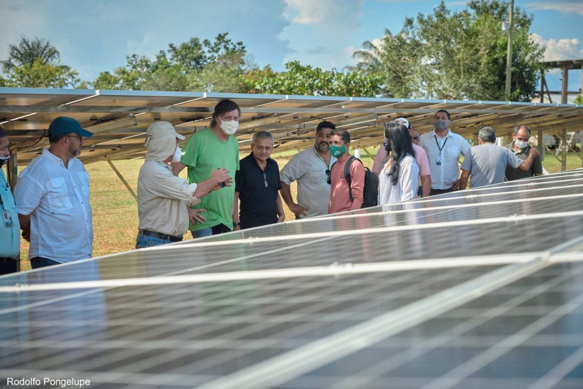 Inauguração de estação de energia solar na Comunidade do Inglês no Amazonas.