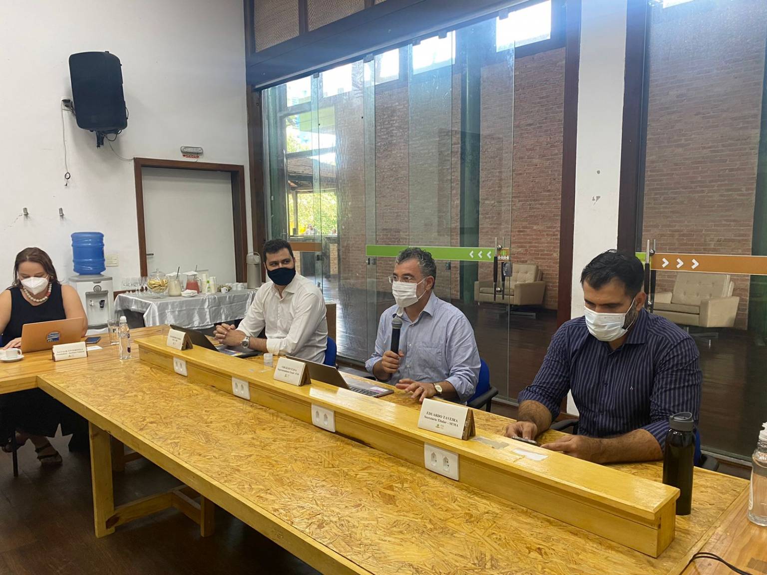 Virgilio Viana, superintendente geral da Fundação Amazônia Sustentável (FAS), em evento na sede da FAS, juntamente com o Secretário de Meio Ambiente, Eduardo Taveira.