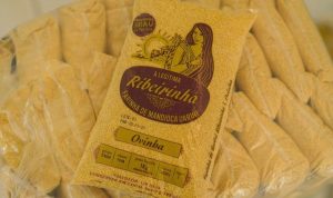 Pacote de farinha riberinha.