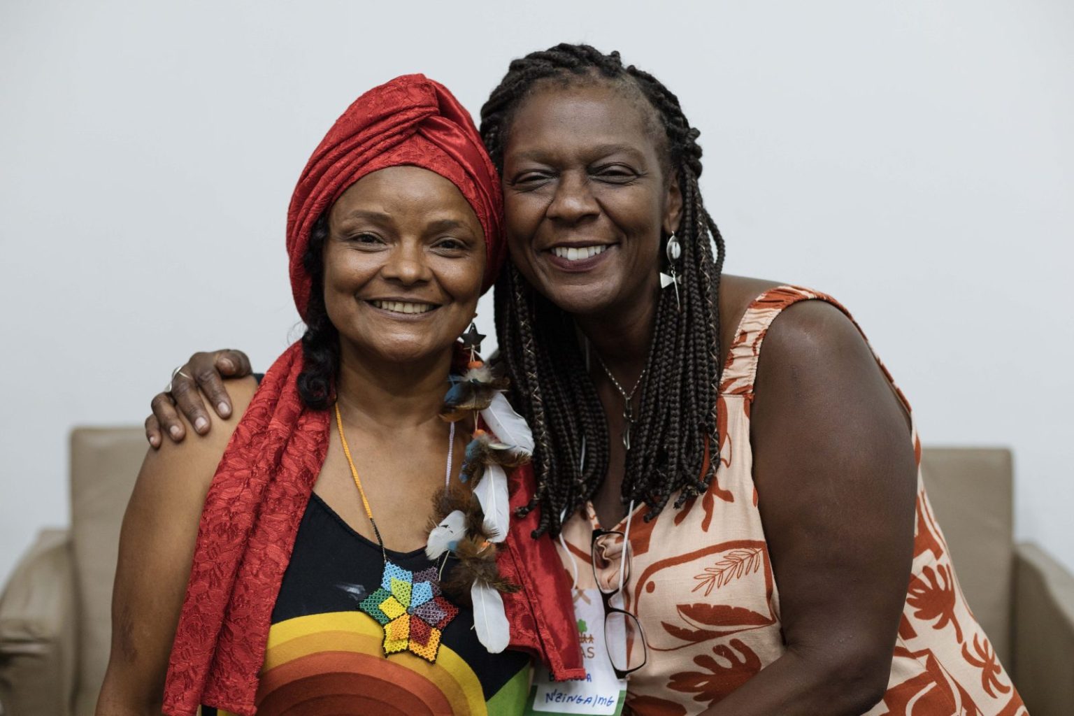 Mulheres participando do Seminário Mulheres da Floresta realizado pela Fundação Amazônia Sustentável (FAS).