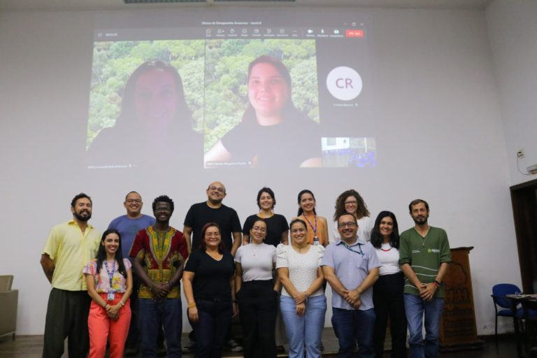 Oficina de salvaguardas acontecendo na sede da Fundação Amazônia Sustentável (FAS) em Manaus.
