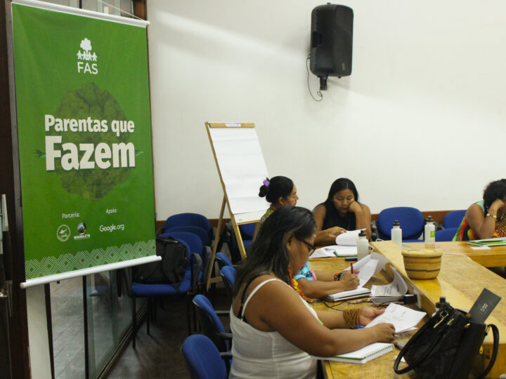 FAS mapeia iniciativas femininas indígenas para impulsionar a bioeconomia na Amazônia