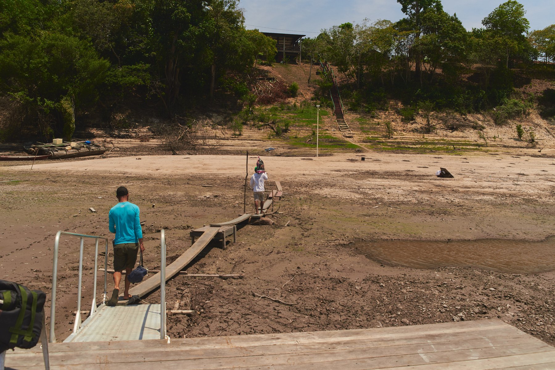 Seca do Rio Negro, Tumbira (Foto: Rodolfo Pongelupe)