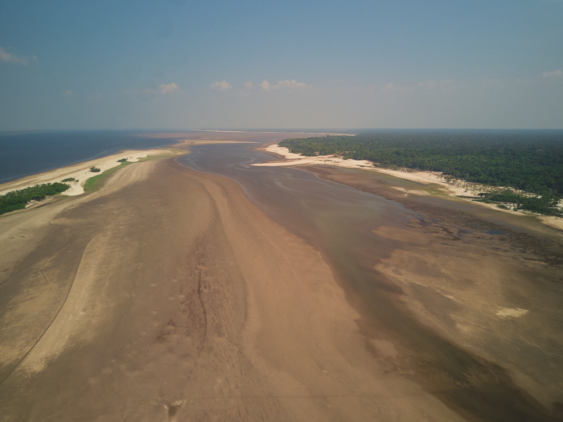 Seca do Rio Negro, Tumbira (Foto: Rodolfo Pongelupe)